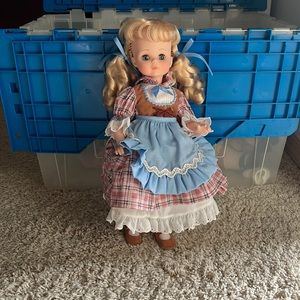 Madame Alexander Goldilocks 13” Doll (1991)